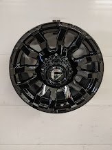 Fuel Blitz 18x9 8x170 +20