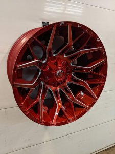 Fuel Twitch 22x12 6x135/139.7 -44