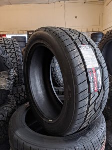 Nitto 420V 305 45 22