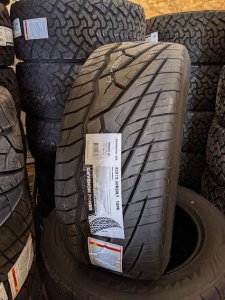 Venom Ragnarock 305/45r22