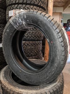 Venom Ice Hunter LT 33 12.50 20