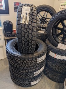 Toyo Open Country AT3 LT 285 60 20