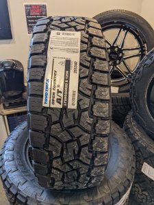 Toyo Open Country AT3 LT 285 60 20